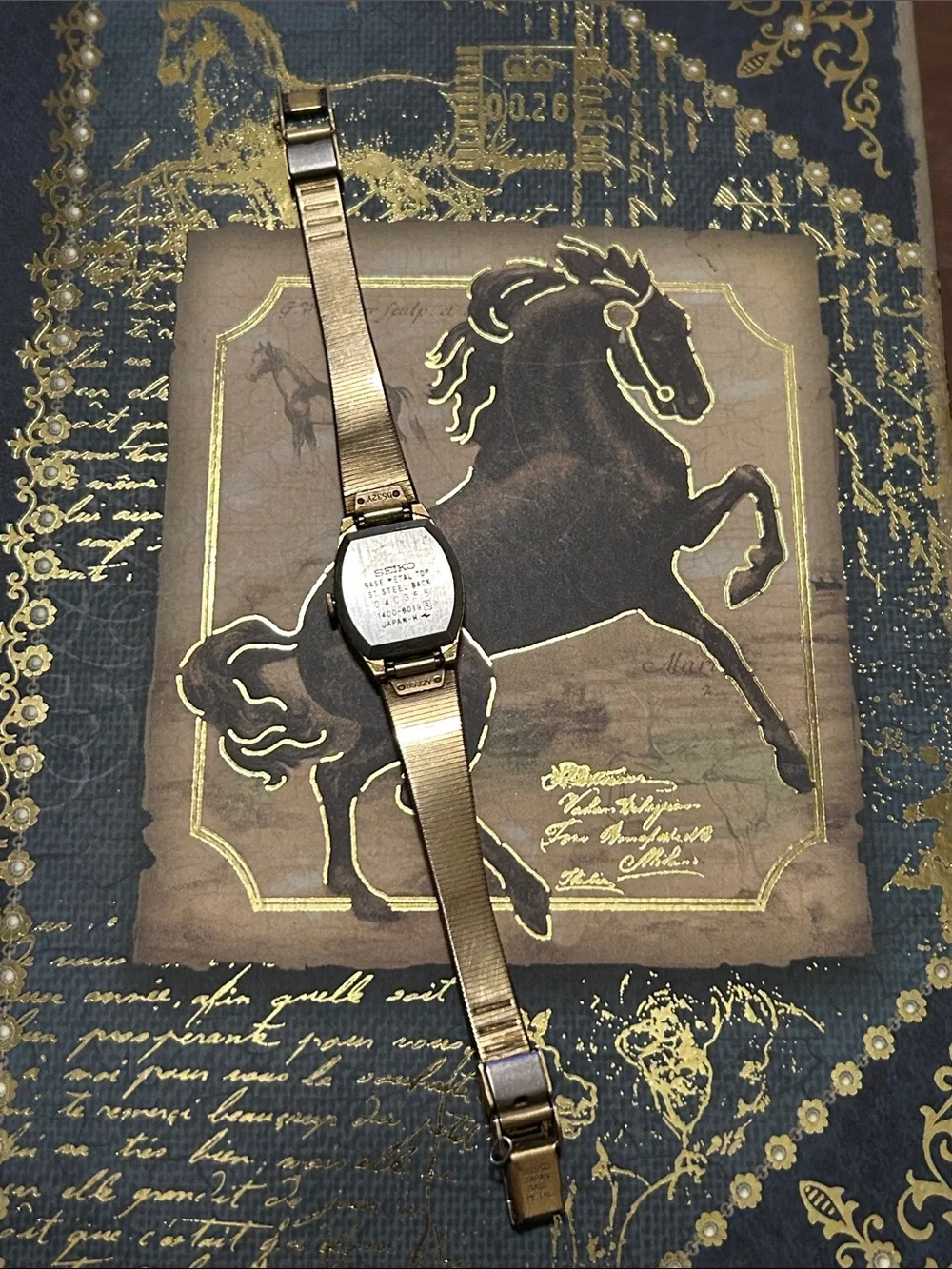 Vintage SEIKO Slim gold Watch